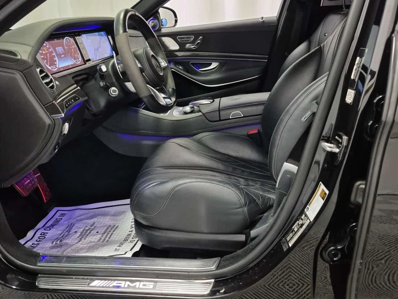 Mercedes-Benz S 63 * AMG * ПОДГРЕВ* KEYLESS* , снимка 5 - Автомобили и джипове - 54423195