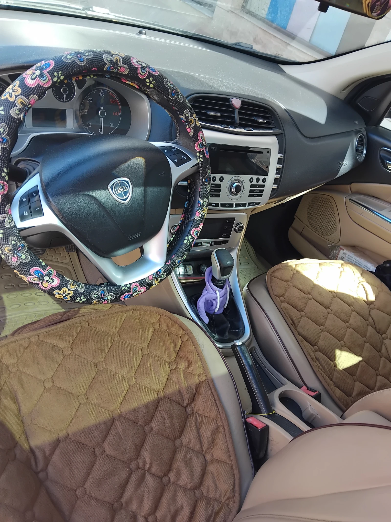 Lancia Delta 2.0, снимка 9 - Автомобили и джипове - 54632437