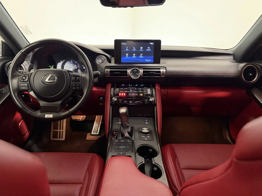 Lexus IS 300 * АвтоКредит * (ЦЕНА ДО БГ), снимка 17 - Автомобили и джипове - 54634321