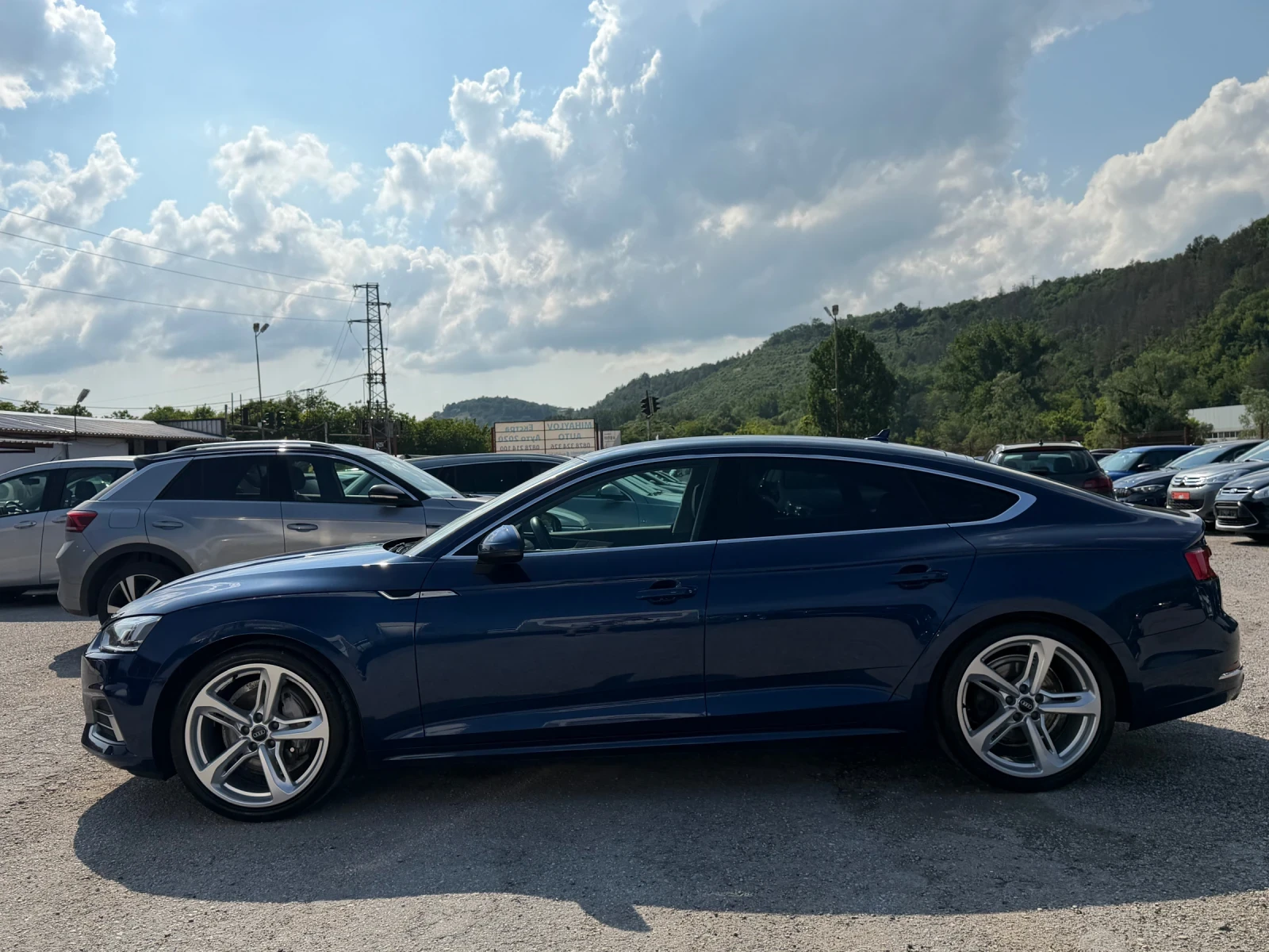 Audi A5 2.OTDI КОЖА/ПОДГРЕВ/ЛЕТИ.ДЖ/ГЕРМАНИЯ, снимка 6 - Автомобили и джипове - 54794736