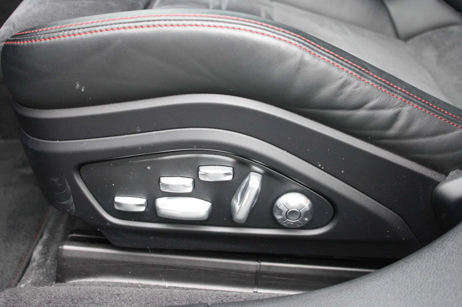 Porsche Panamera GTS , 4x4, CARBON, ЦЕНА ДО БГ, снимка 11 - Автомобили и джипове - 54874102