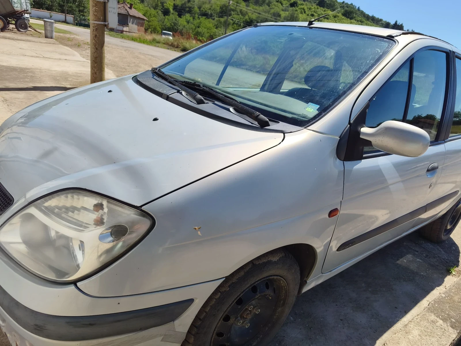 Renault Scenic Dti, снимка 8 - Автомобили и джипове - 54930569