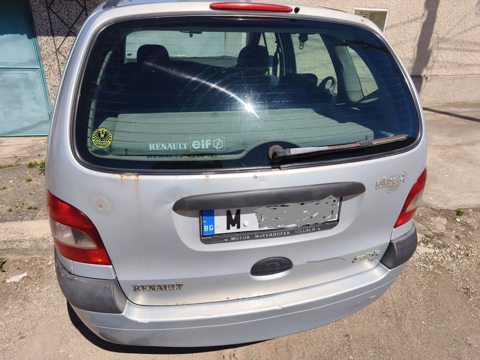 Renault Scenic Dti, снимка 2 - Автомобили и джипове - 54930569