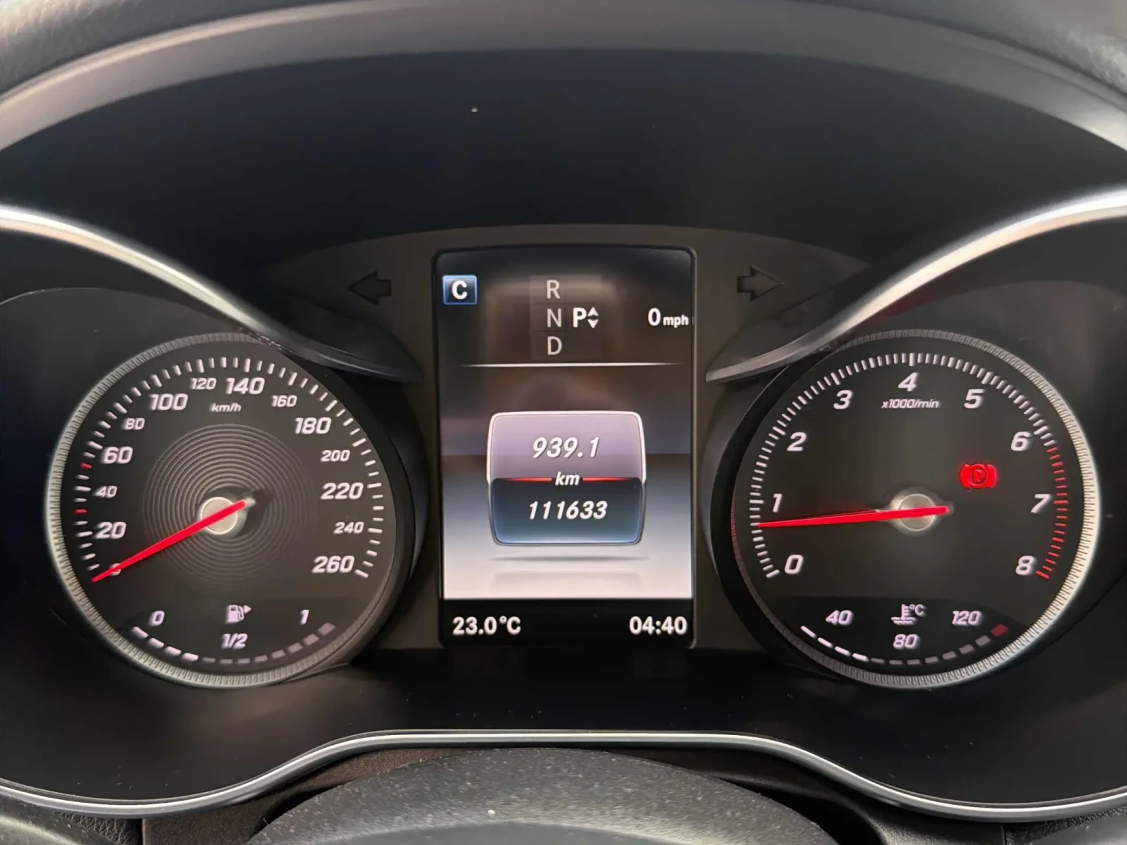 Mercedes-Benz C 300 * CARFAX * АВТО КРЕДИТ * , снимка 11 - Автомобили и джипове - 54934904