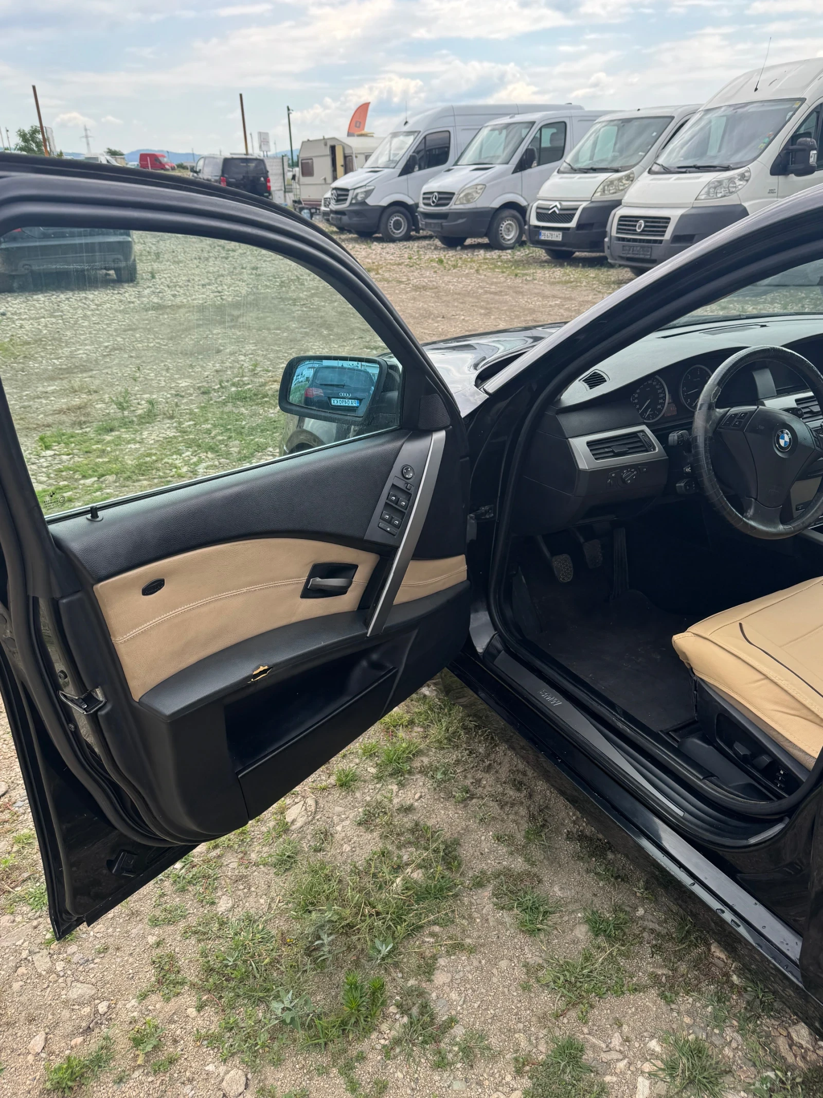 BMW 530, снимка 10 - Автомобили и джипове - 55010553