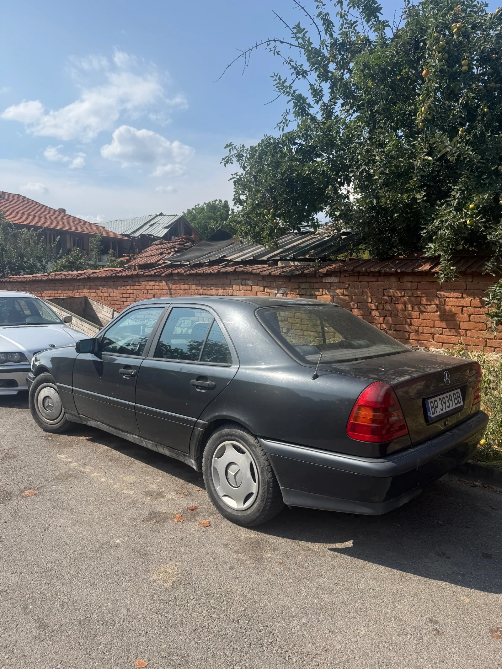 Mercedes-Benz C 180 ГАЗ, снимка 4 - Автомобили и джипове - 55161318