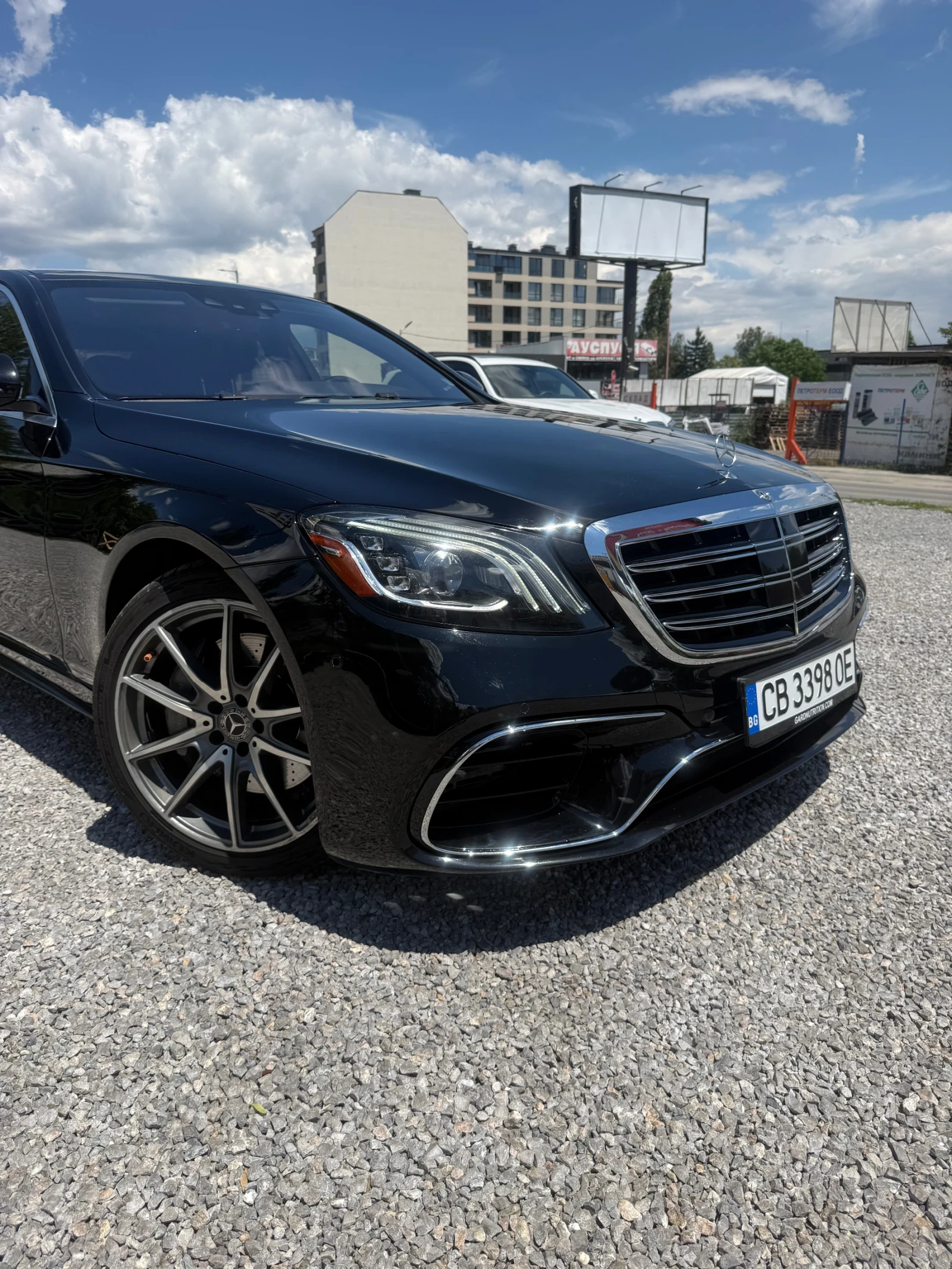 Mercedes-Benz S 560