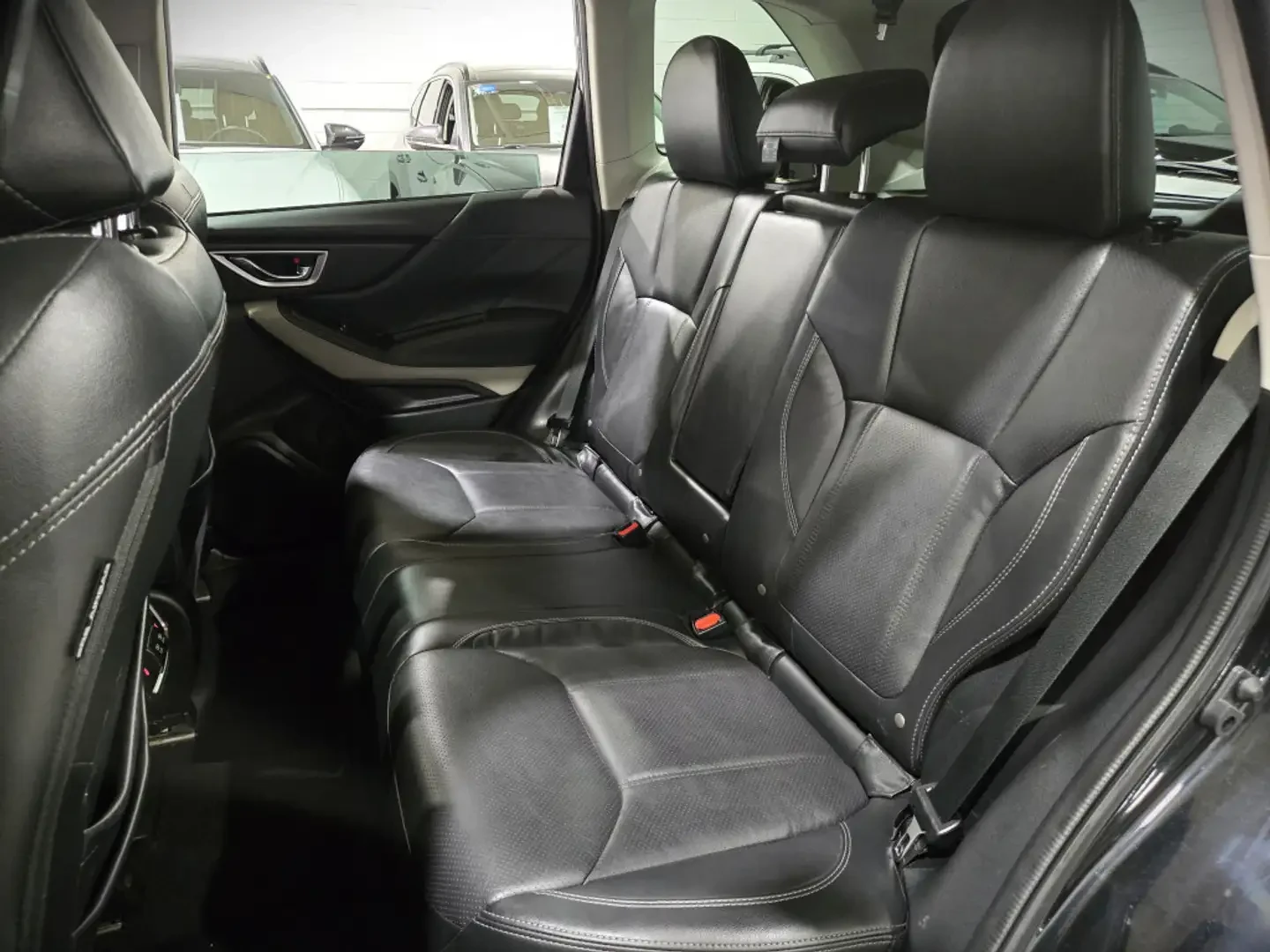 Subaru Forester AWD* DISTRONIC* СЛЕДЕНЕ НАЛЕНТИ* ПОДГРЕВ, снимка 17 - Автомобили и джипове - 55376927