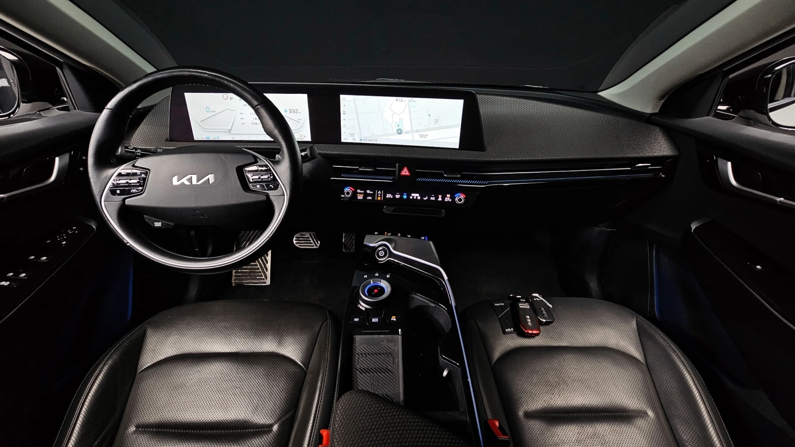 Kia EV6 * 2 КЛЮЧА * ОБДУХВАНЕ * ДИСТРОНИК * 360 КАМЕРА * , снимка 7 - Автомобили и джипове - 55395585