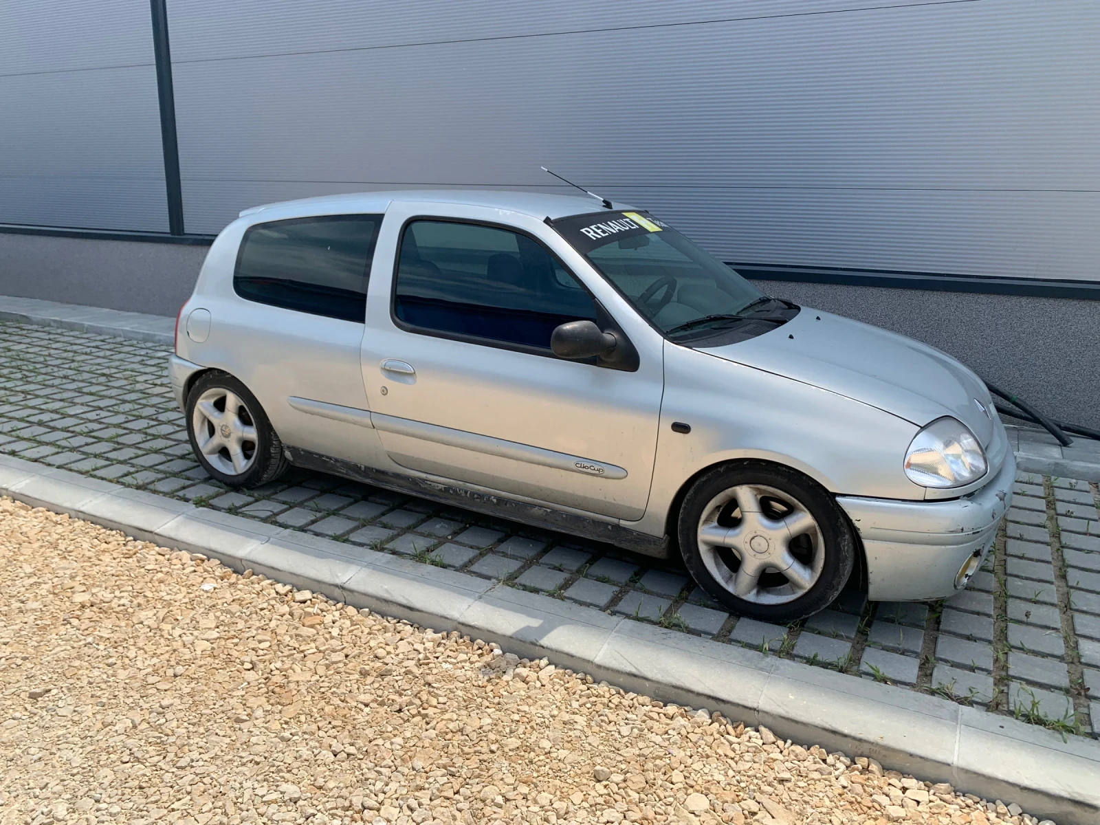 Renault Clio 1.4 98hp | Mobile.bg � ����������� 6