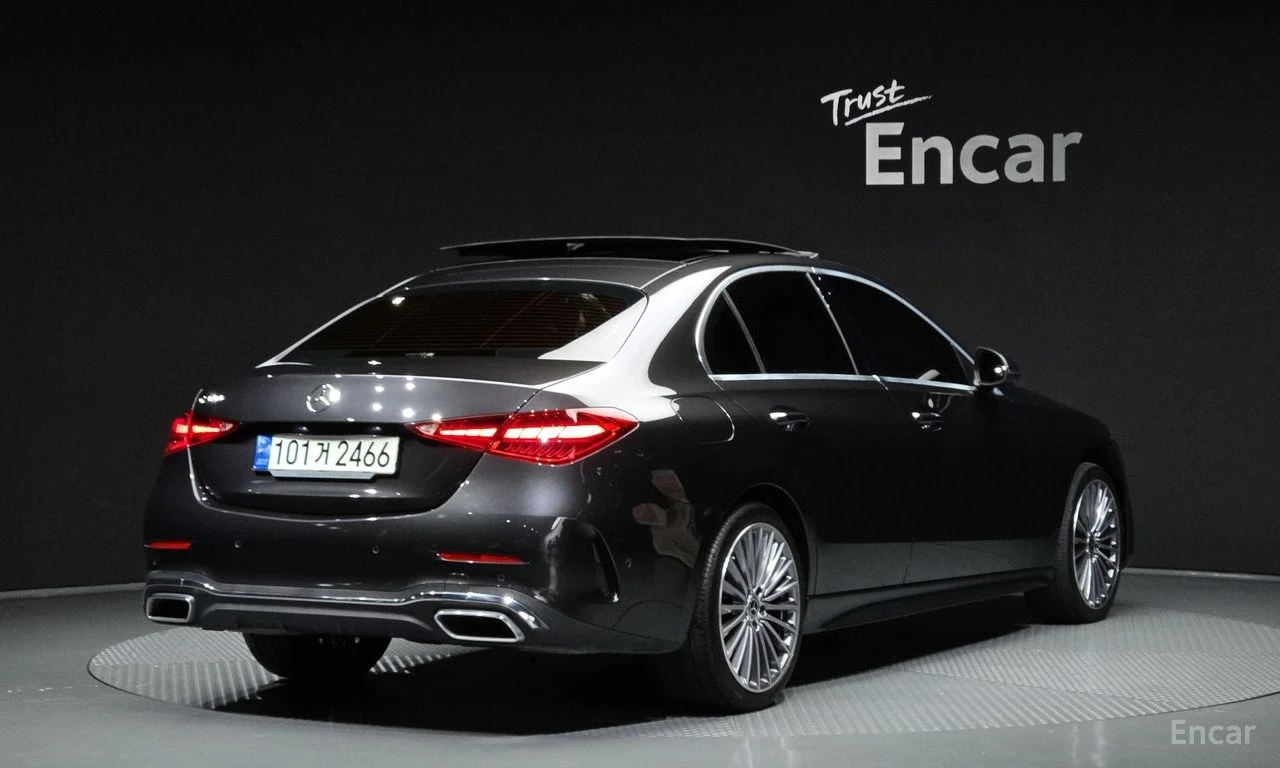 Mercedes-Benz C 300 AMG* LINE* BURMESTER* ДИСТРОНИКЧ* ХЕДЪП* 360КАМЕРА, снимка 2 - Автомобили и джипове - 55467576