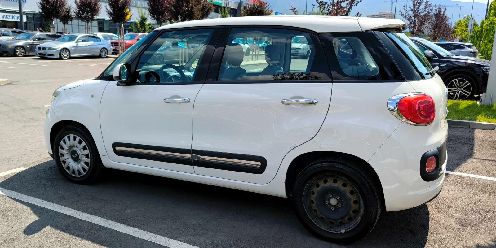 Fiat 500L 1.6 MultiJet с Камера, снимка 4 - Автомобили и джипове - 55577196