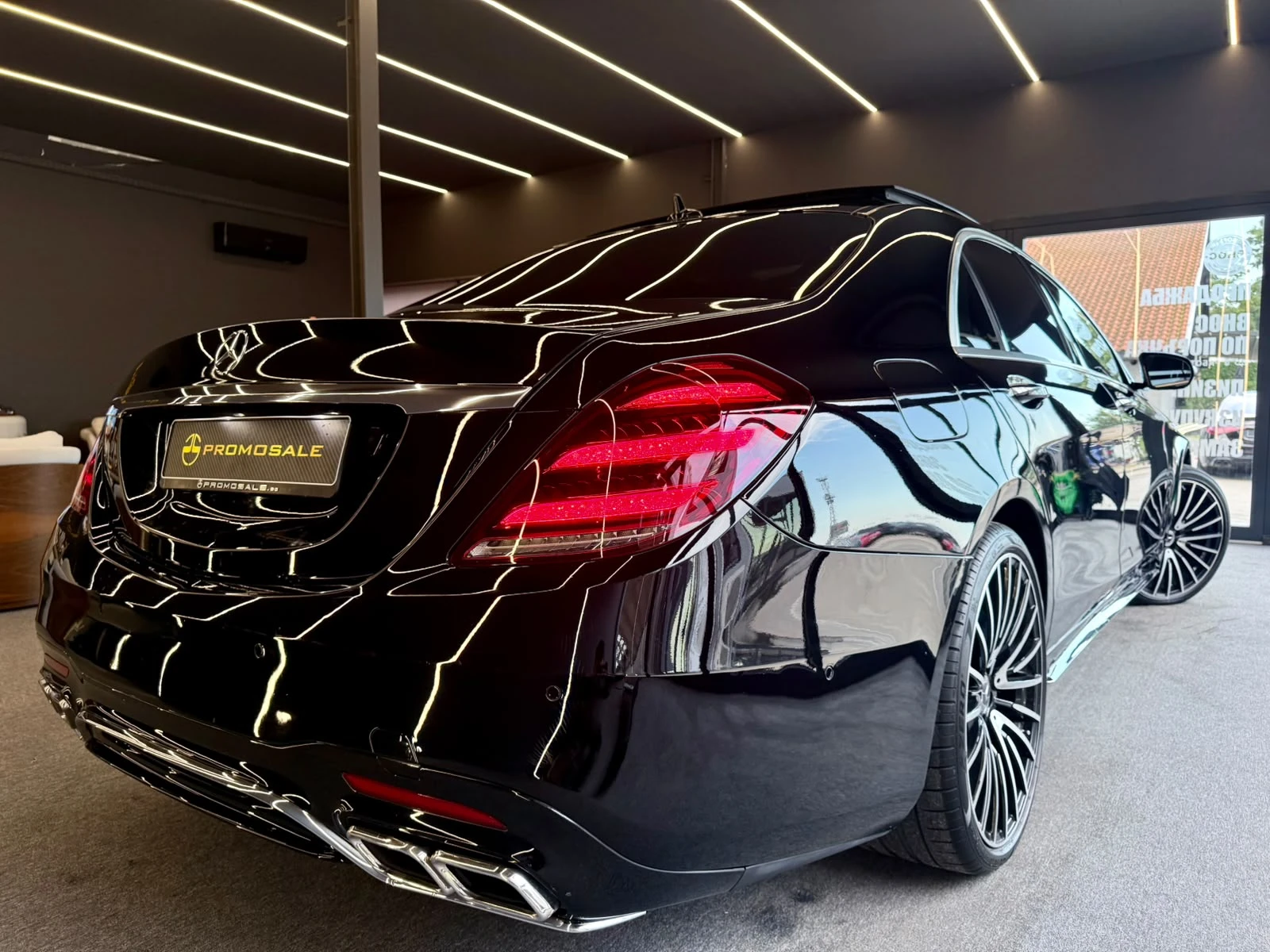 Mercedes-Benz S 560 L* AMG* 4M* Burmester 3D* Обдух* ЛИЗИНГ , снимка 6 - Автомобили и джипове - 55588947