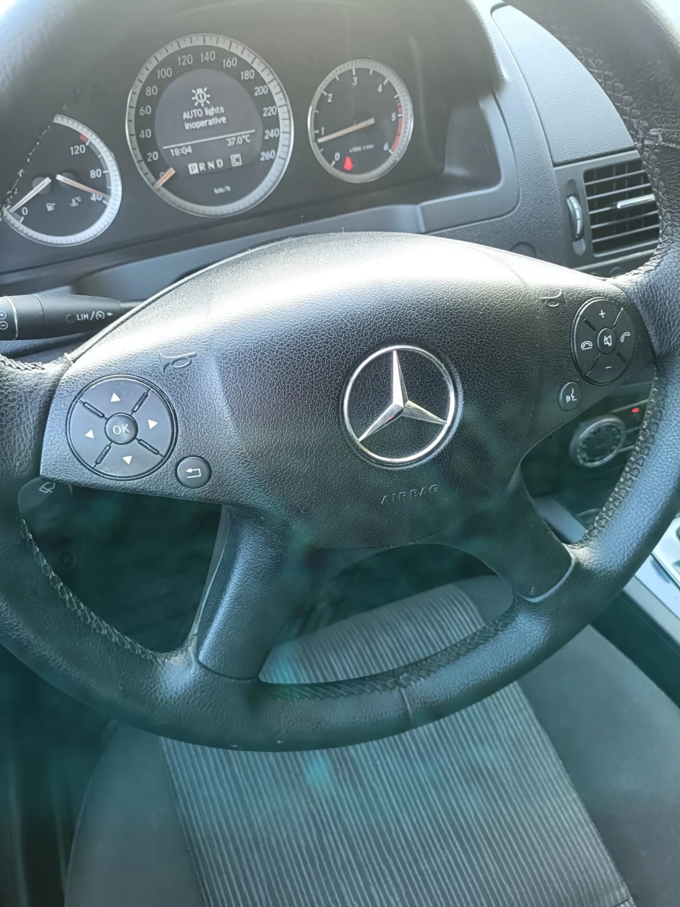 Mercedes-Benz C 200, снимка 5 - Автомобили и джипове - 55680531