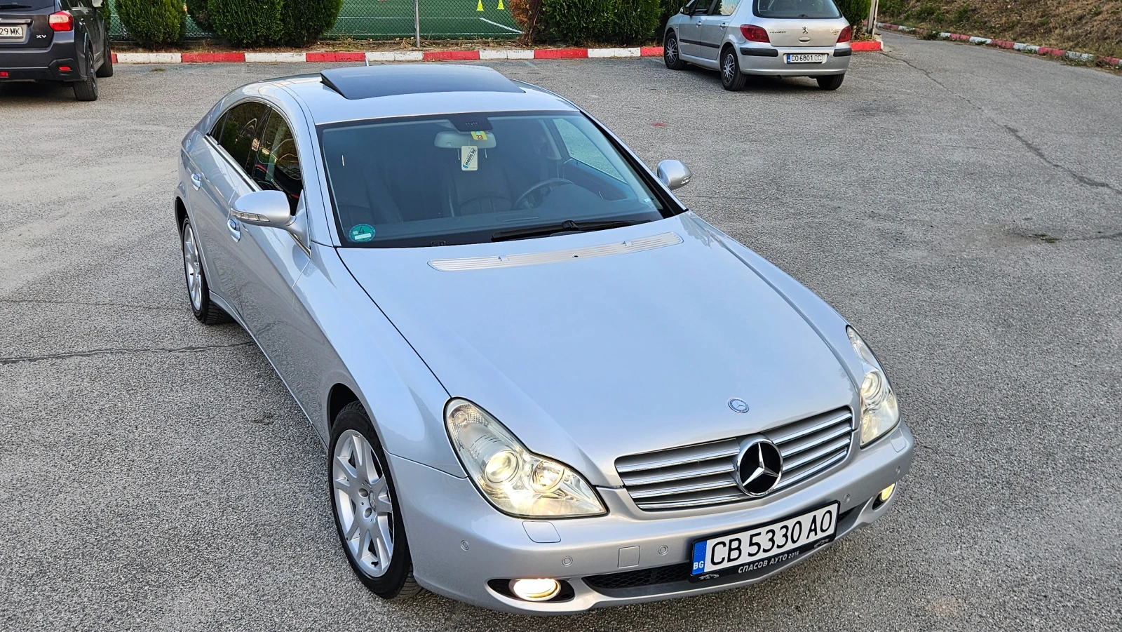 Mercedes-Benz CLS 350 3.5 AVTOM/KOJA/NAVIG/132000 km/UNIKAT, снимка 8 - Автомобили и джипове - 55849834