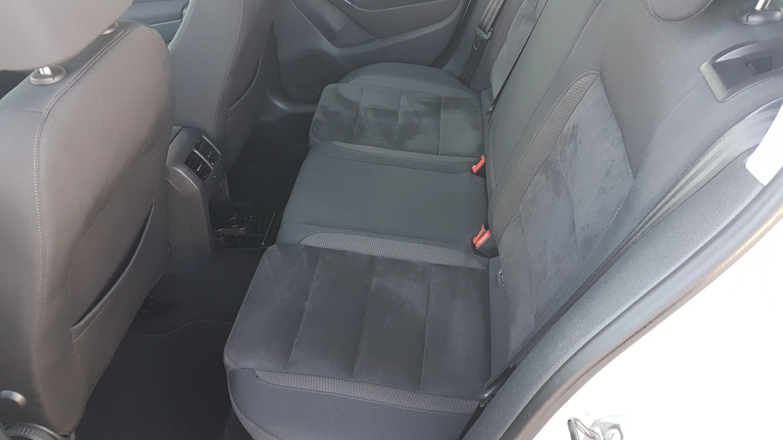 VW Golf 2.0TDI  140, снимка 12 - Автомобили и джипове - 55957198