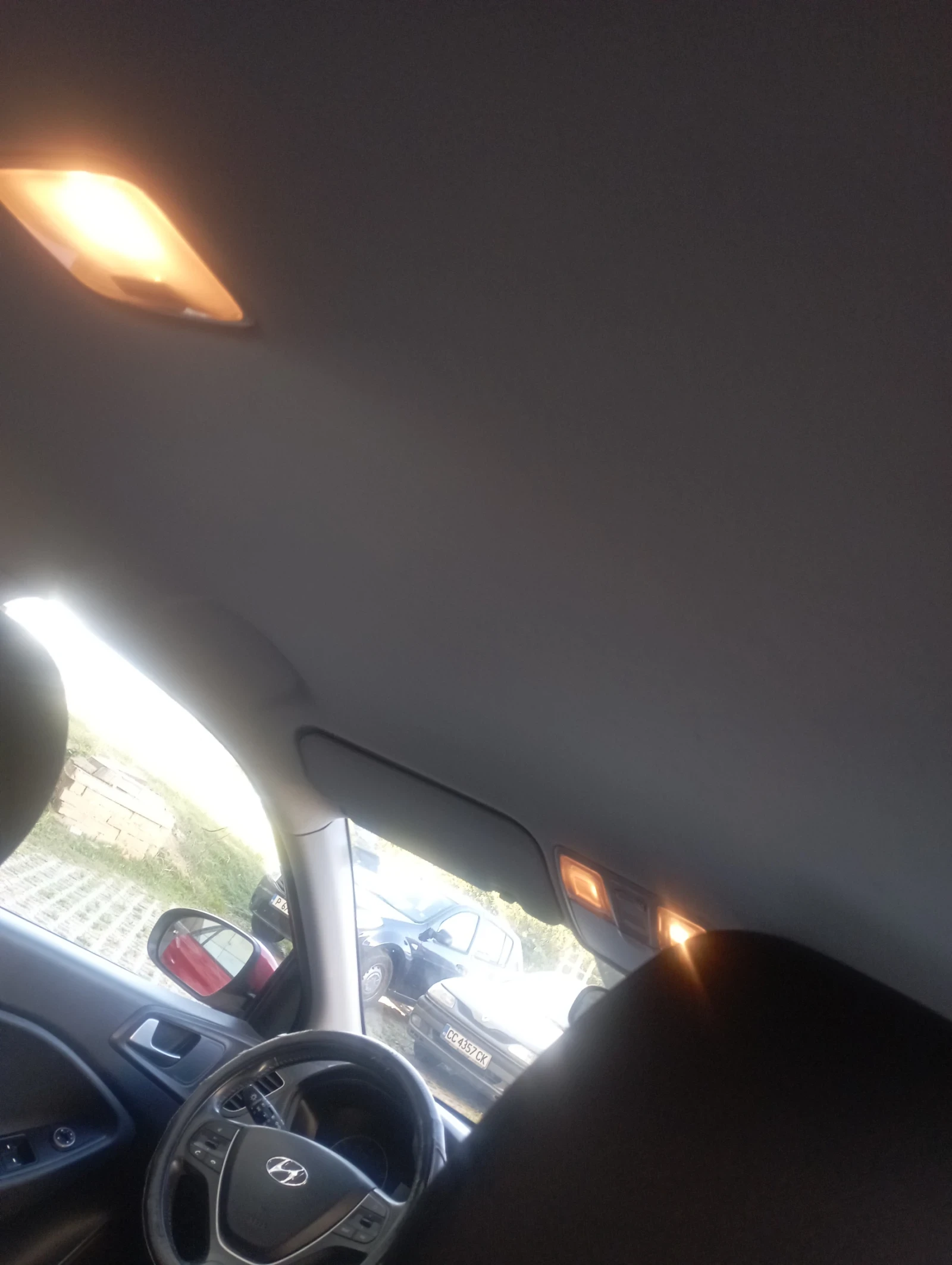Hyundai I20, снимка 11 - Автомобили и джипове - 56343559