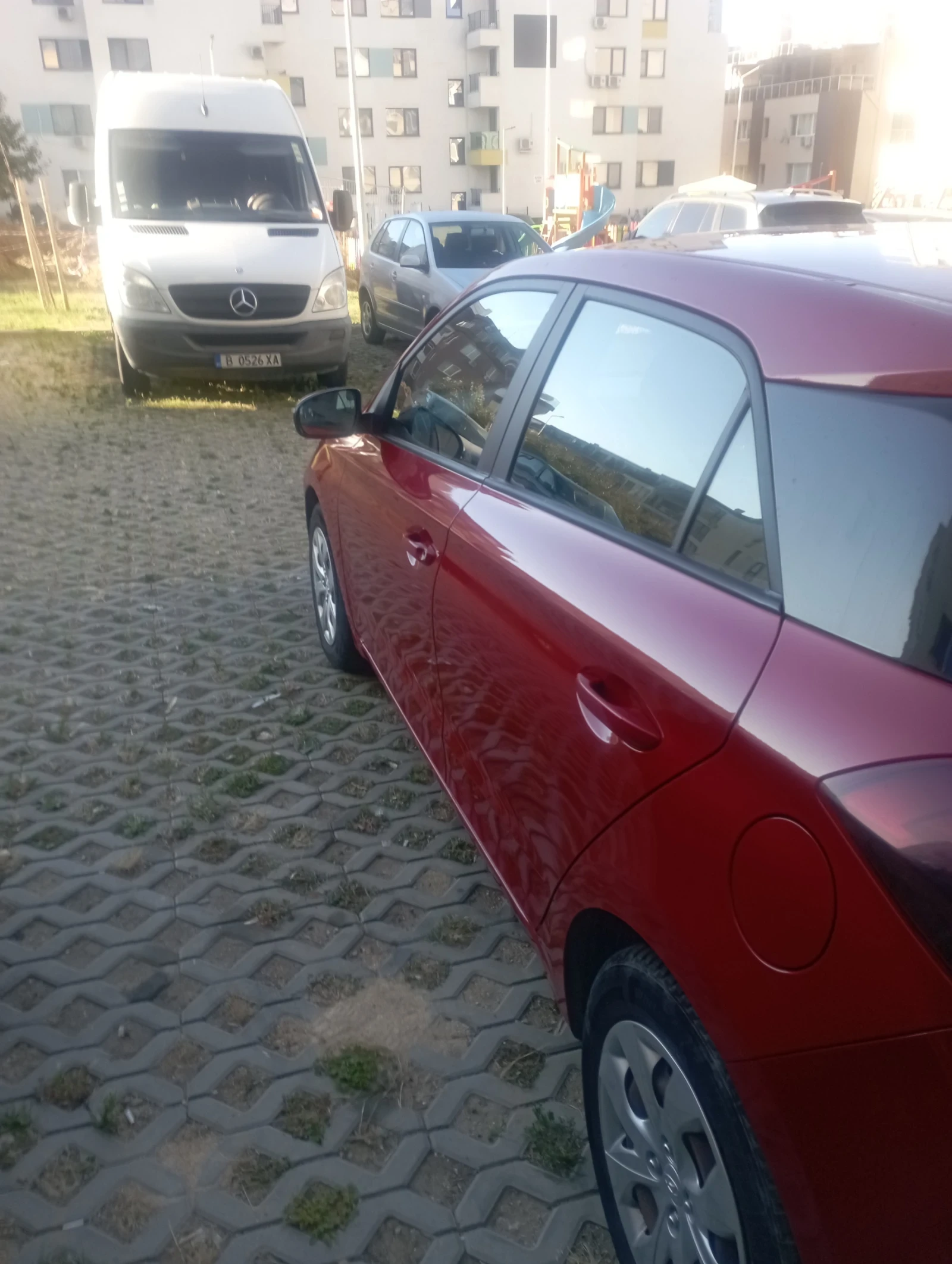 Hyundai I20, снимка 13 - Автомобили и джипове - 56343559