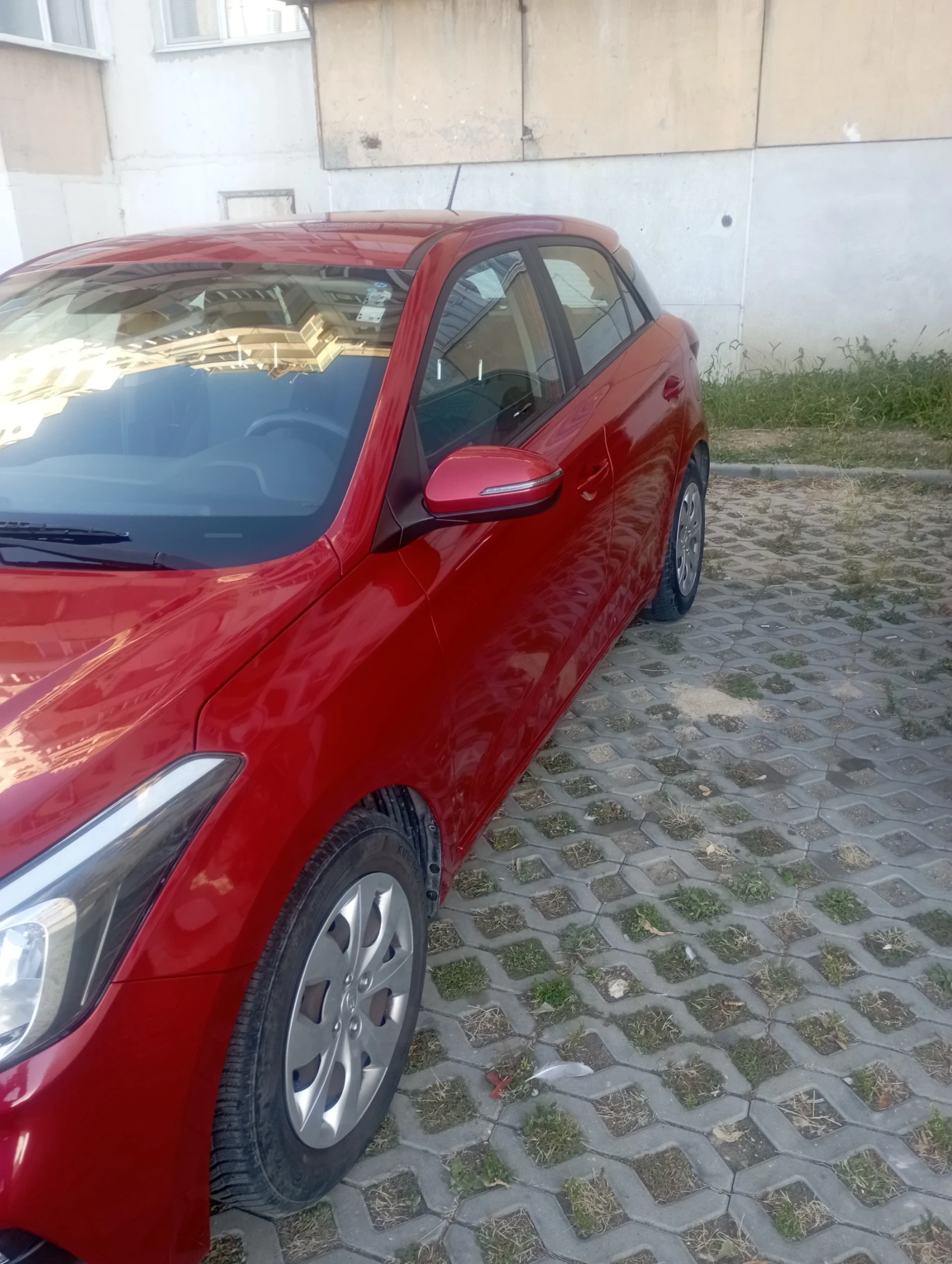 Hyundai I20, снимка 16 - Автомобили и джипове - 56343559