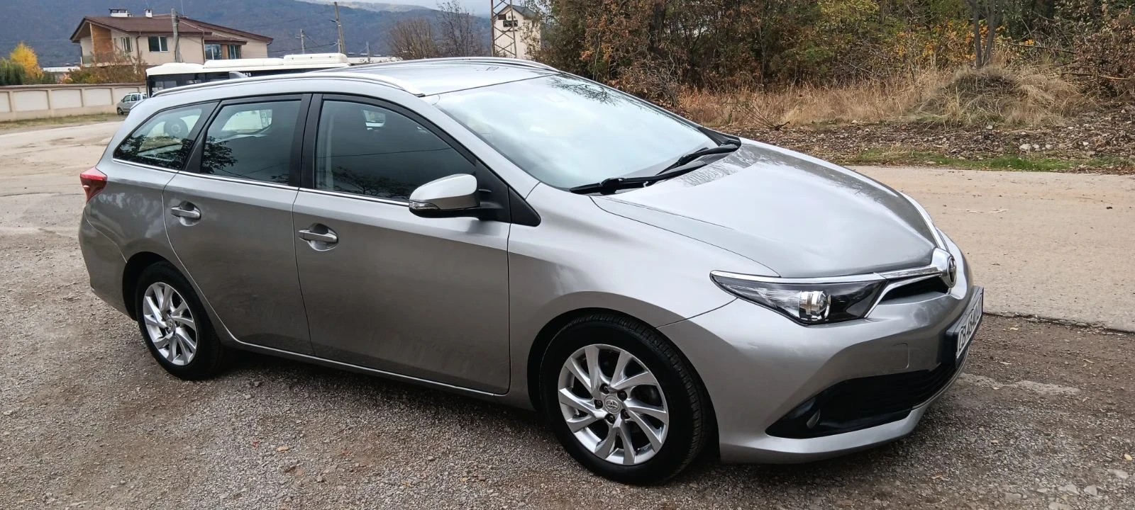 Toyota Auris D4D, FACE LIFT, 1600 Disel | Mobile.bg � ����������� 2