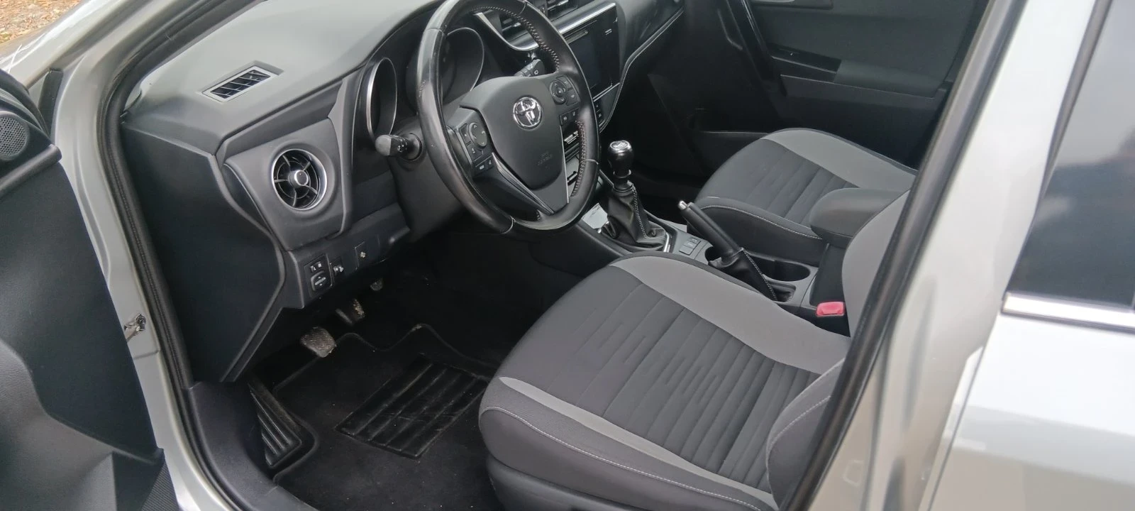 Toyota Auris D4D, FACE LIFT, 1600 Disel | Mobile.bg � ����������� 11