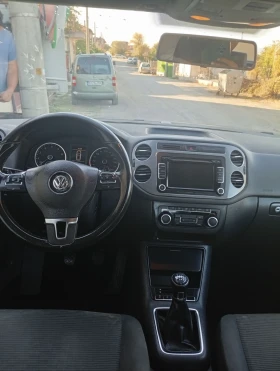 VW Tiguan Бензин 120кс топ, снимка 9