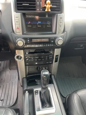 Toyota Land cruiser 3.0 D Auto, Navi, Koja, снимка 6