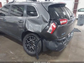 Jeep Cherokee 3.2L V-6 DOHC, 271HP 4X4 Drive - 8700 € / 17015.72 лв. - 96855448 6