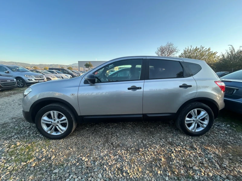 Nissan Qashqai 1.6 ФАБРИЧНА ГАЗ , снимка 8 - Автомобили и джипове - 47642341