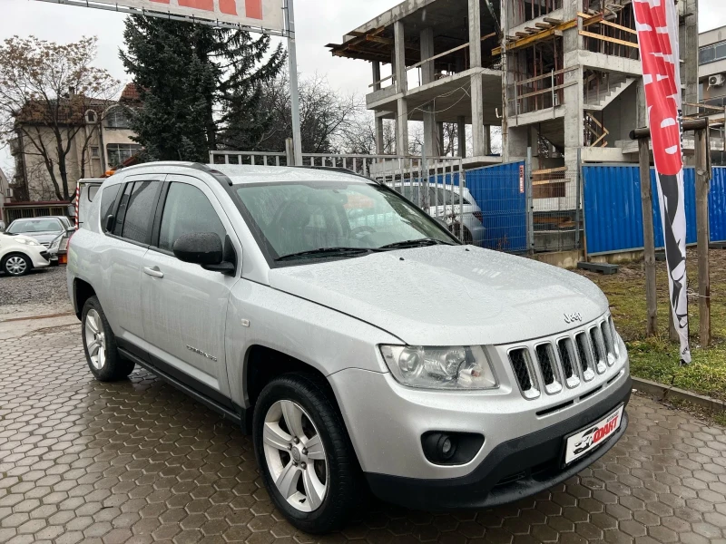 Jeep Compass 2.2CRD/4x4/РЕАЛНИ КМ ! ! ! , снимка 3 - Автомобили и джипове - 49342059