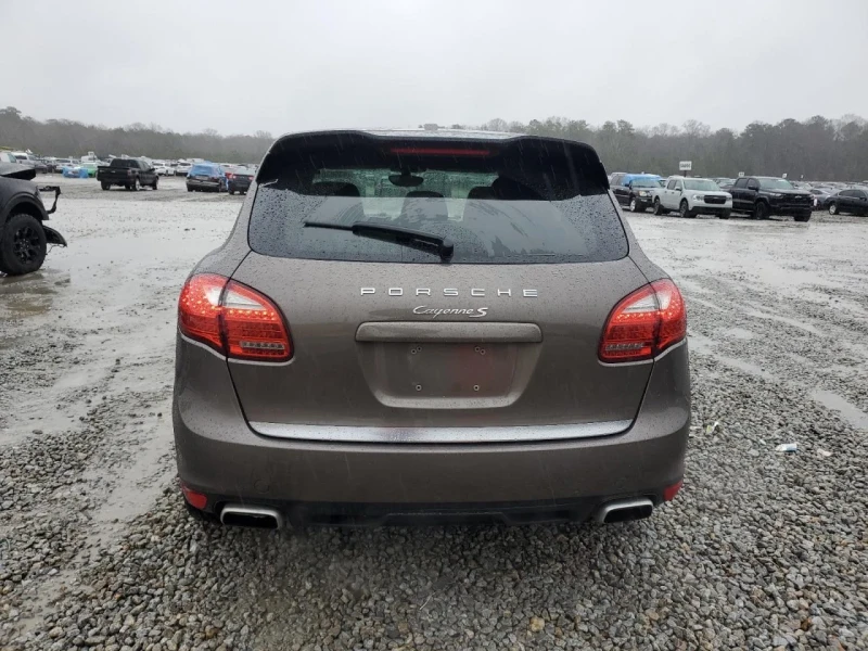 Porsche Cayenne, снимка 4 - Автомобили и джипове - 49583723