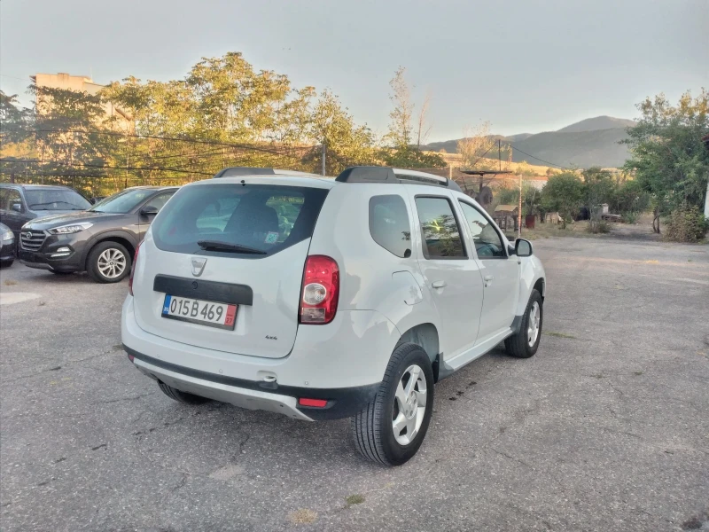 Dacia Duster 1.6 4?4, снимка 5 - Автомобили и джипове - 51775459