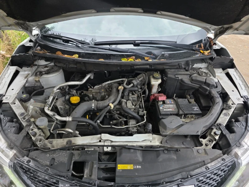 Nissan Qashqai Nissan Qashqai 1.2 DIG-T Tekna 115кс, снимка 15 - Автомобили и джипове - 52394906