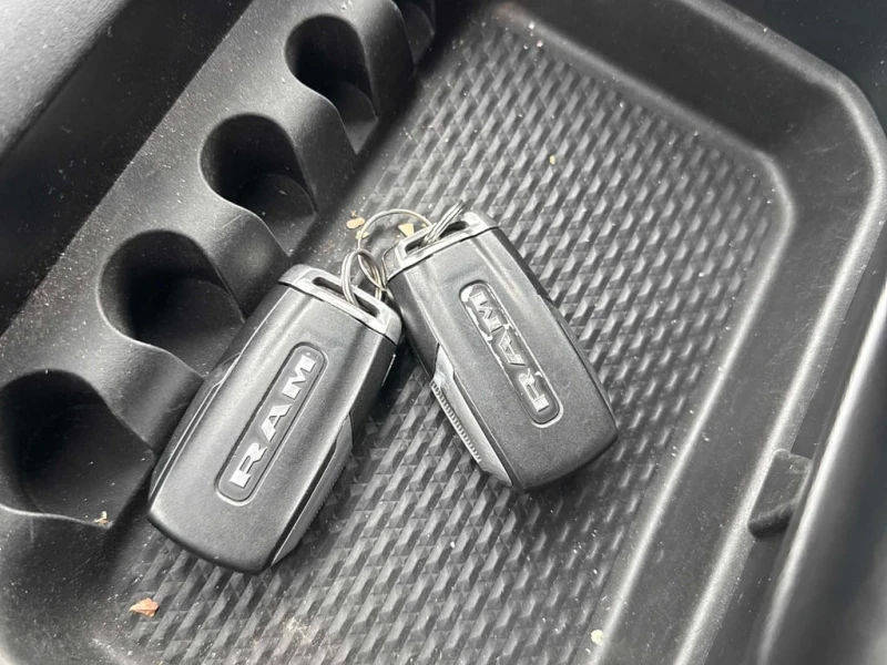 Dodge RAM 1500 2019 SPORT * БЕЗ ПЪРВОНАЧАЛНА ВНОСКА, снимка 14 - Автомобили и джипове - 52837334