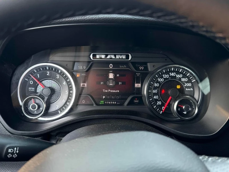 Dodge RAM 1500 2019 SPORT * БЕЗ ПЪРВОНАЧАЛНА ВНОСКА, снимка 8 - Автомобили и джипове - 52837334