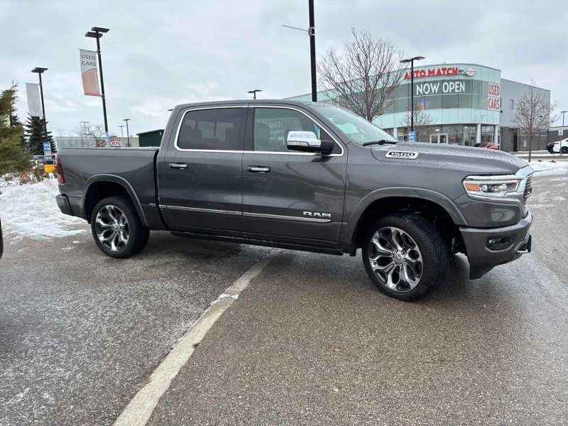 Dodge RAM 1500 * Limited * CARFAX * БЕЗ ПЪРВОНАЧАЛНА ВНОСКА, снимка 3 - Автомобили и джипове - 53062329