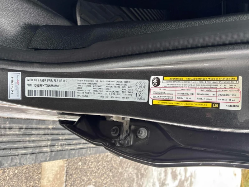 Dodge RAM 1500 * Limited * CARFAX * БЕЗ ПЪРВОНАЧАЛНА ВНОСКА, снимка 11 - Автомобили и джипове - 53062329