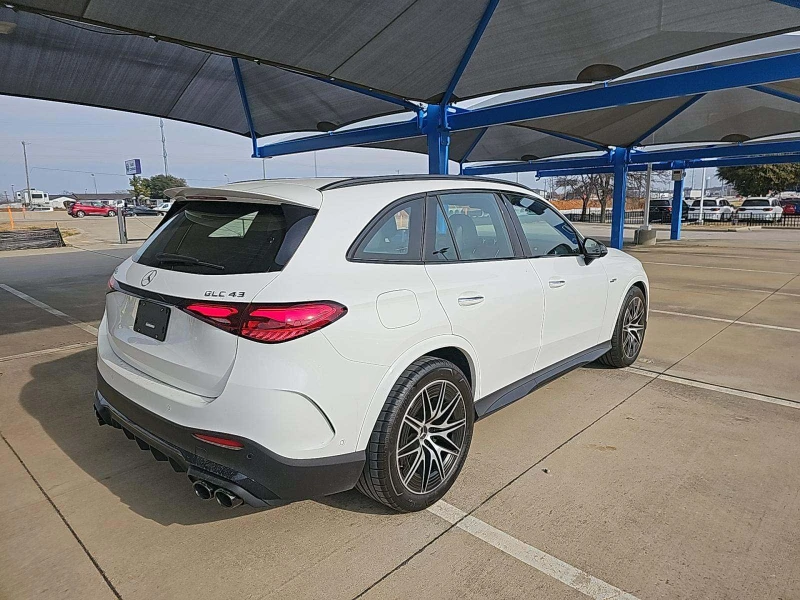 Mercedes-Benz GLC 43 AMG 4MATIC, снимка 3 - Автомобили и джипове - 53202174