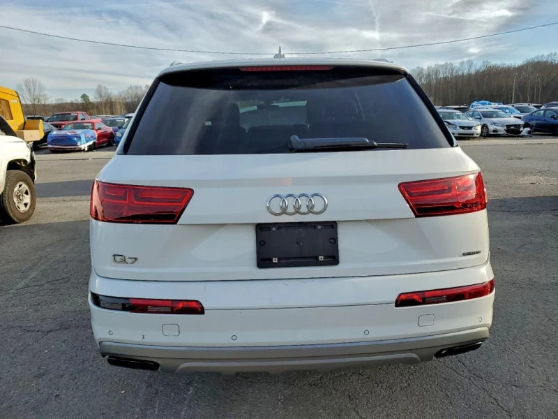 Audi Q7, снимка 6 - Автомобили и джипове - 53212463