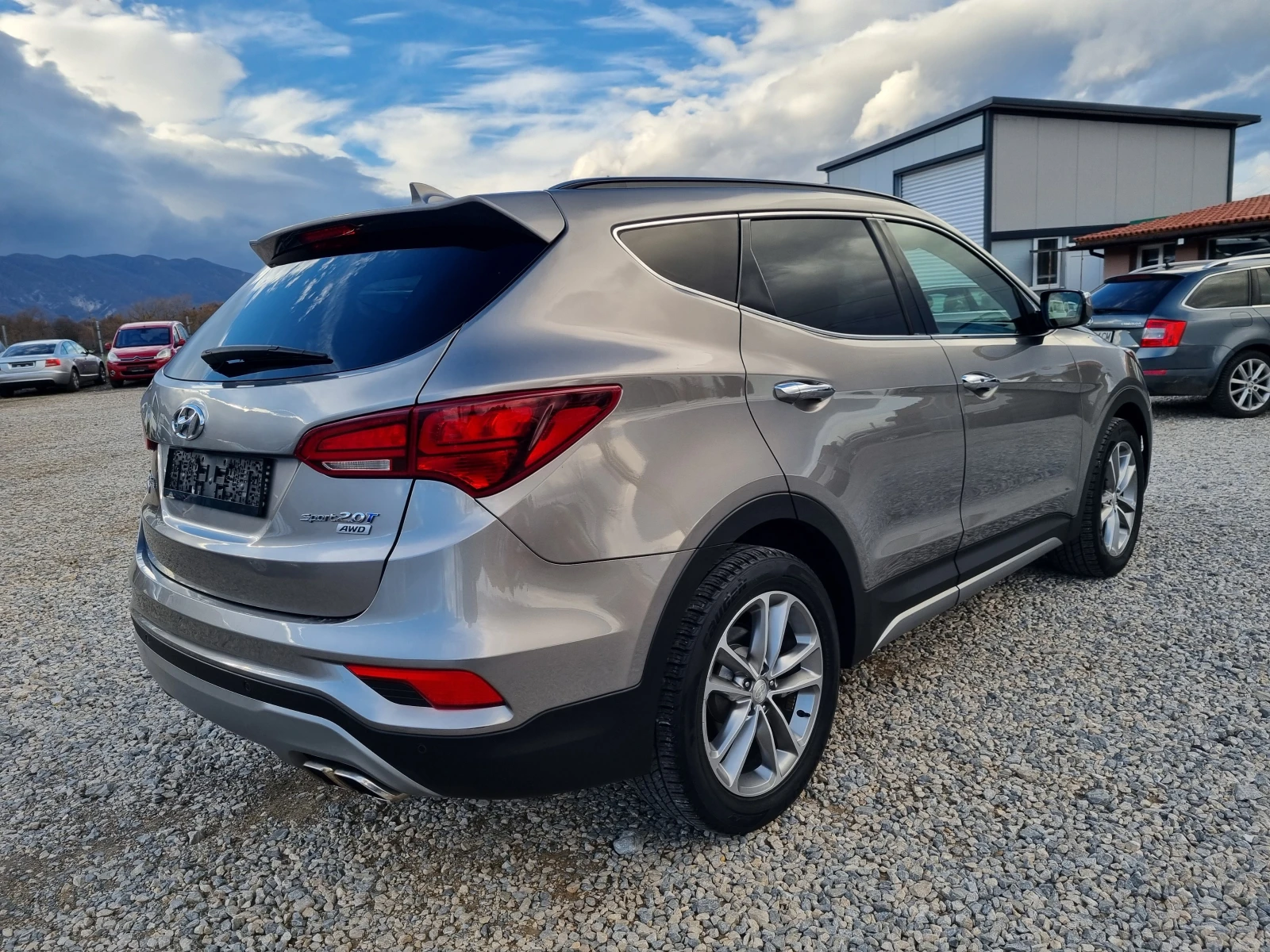 Hyundai Santa fe 2.0i-TURBO-250PS-4X4 - изображение 5