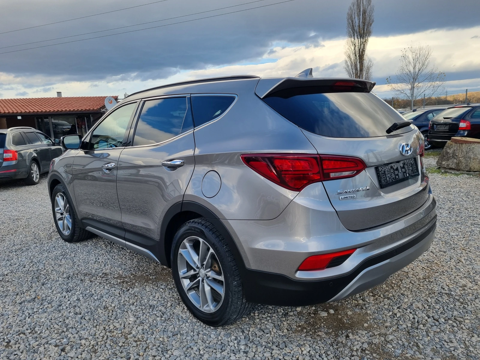 Hyundai Santa fe 2.0i-TURBO-250PS-4X4 - изображение 7