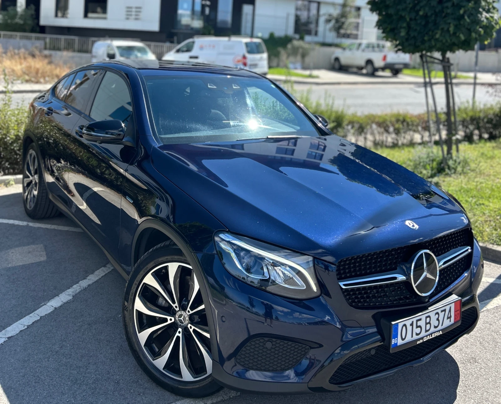 Mercedes-Benz GLC 350 PLUGINHYBRID* COUPE* 4MATIC* 9GTRONIC* BURMESTER - изображение 2
