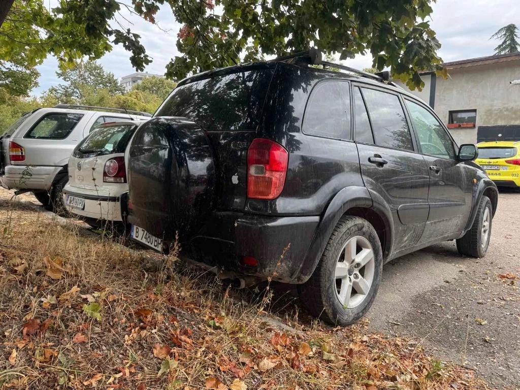 Toyota Rav4 2.0 4X4 - изображение 4