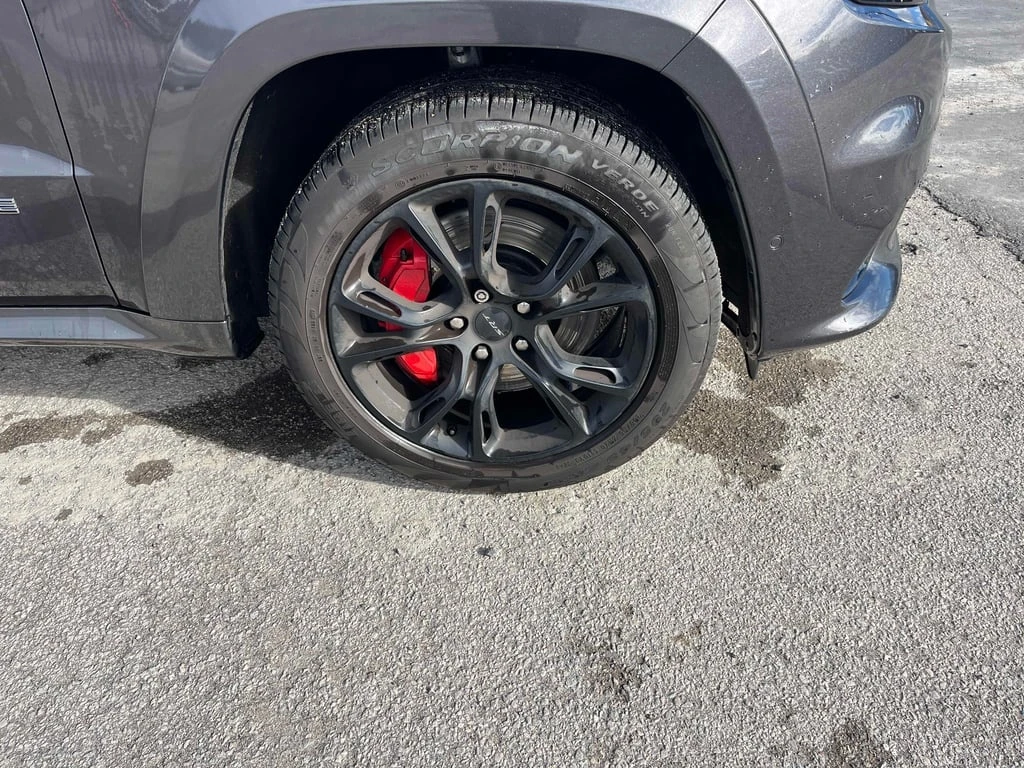 Jeep Grand cherokee SRT  CARFAX - изображение 7