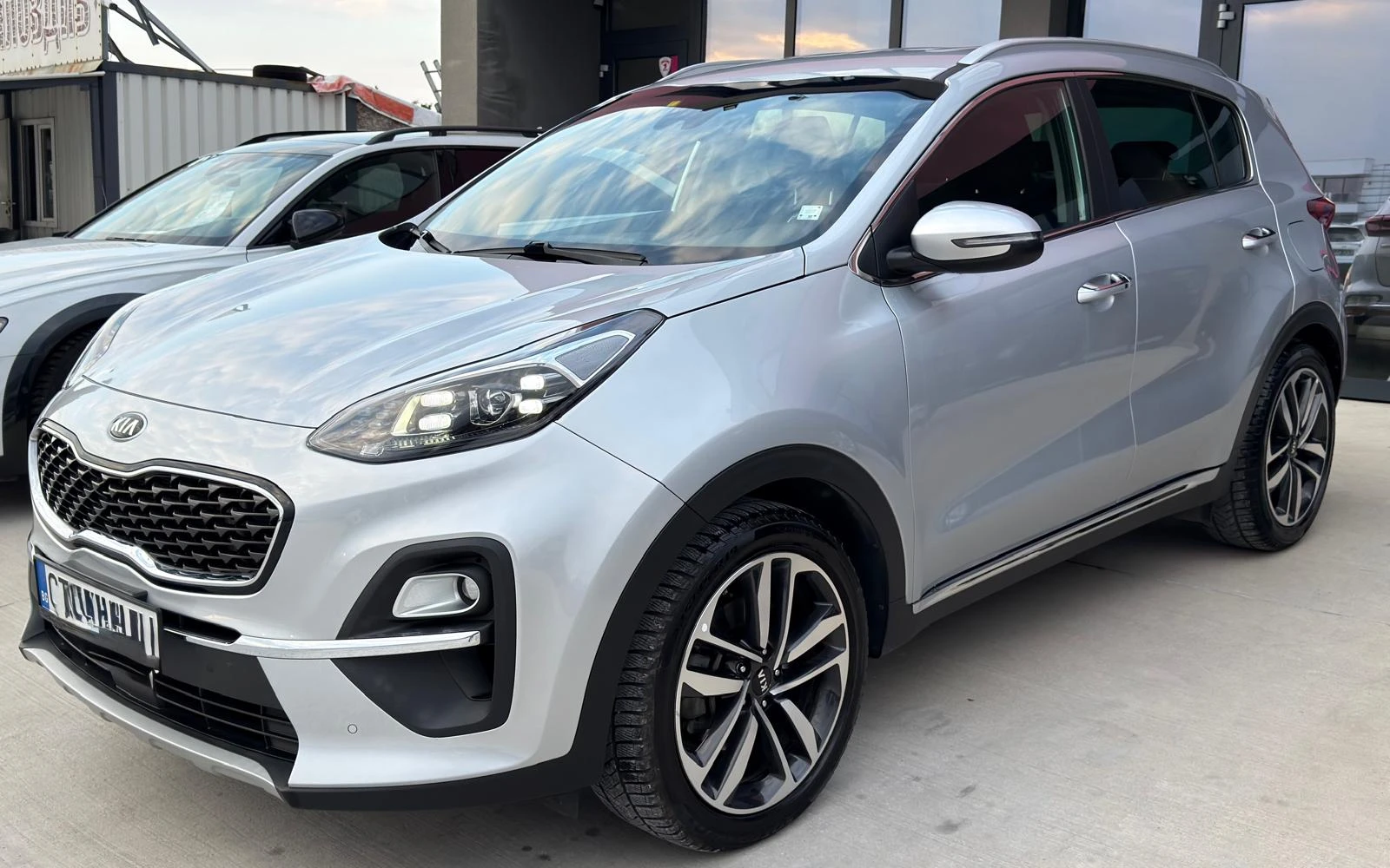 Kia Sportage   1.6 CRDI Ecodynamics+ (MHEV) , снимка 3 - Автомобили и джипове - 53730952