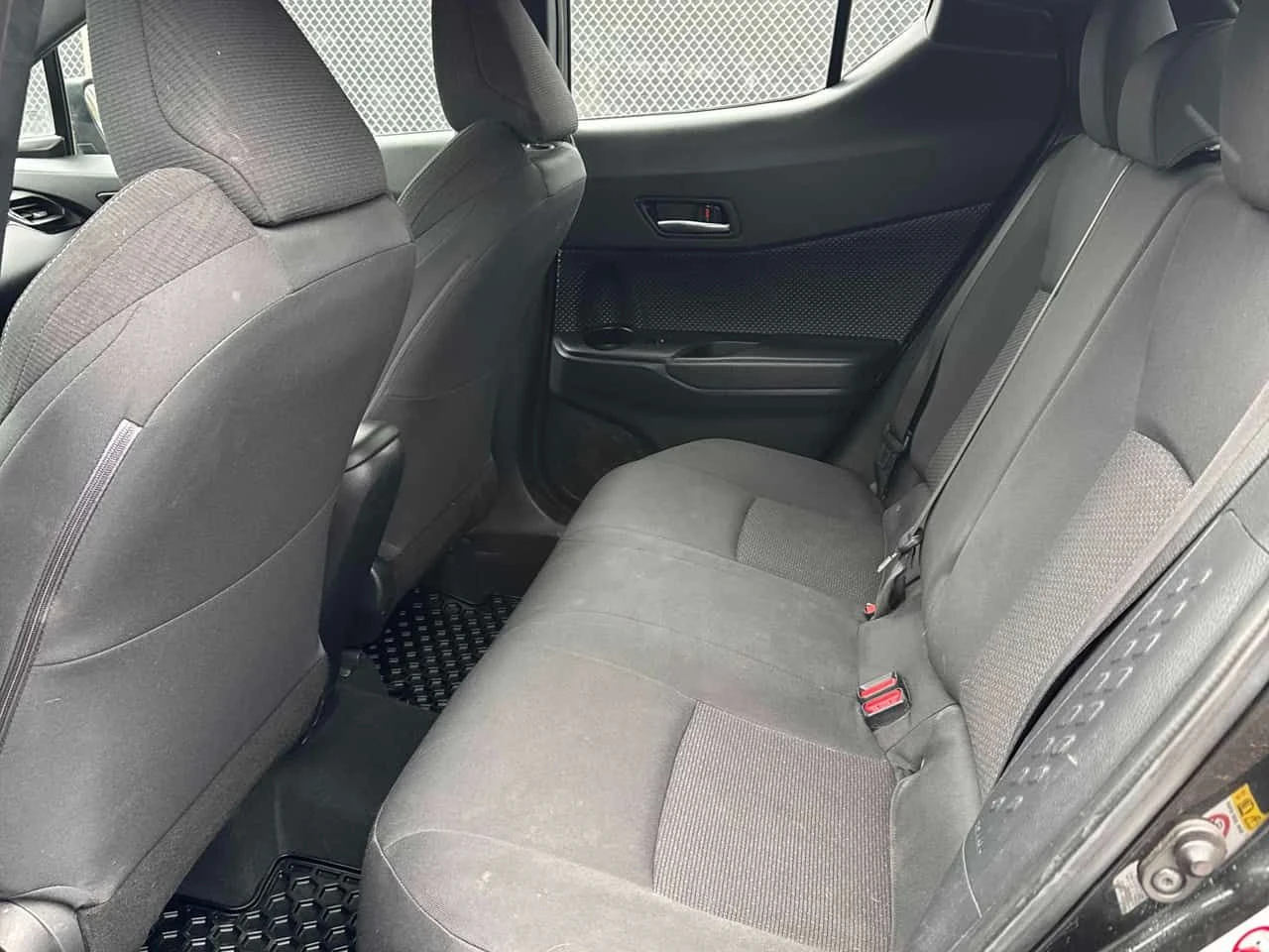 Toyota C-HR * XLE * CARFAX * ЦЕНА ДО БГ, снимка 10 - Автомобили и джипове - 54054891