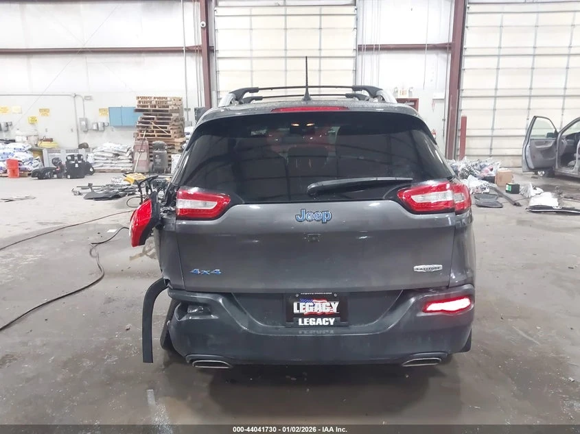 Jeep Cherokee 3.2L V-6 DOHC, 271HP 4X4 Drive | Mobile.bg � ����������� 16