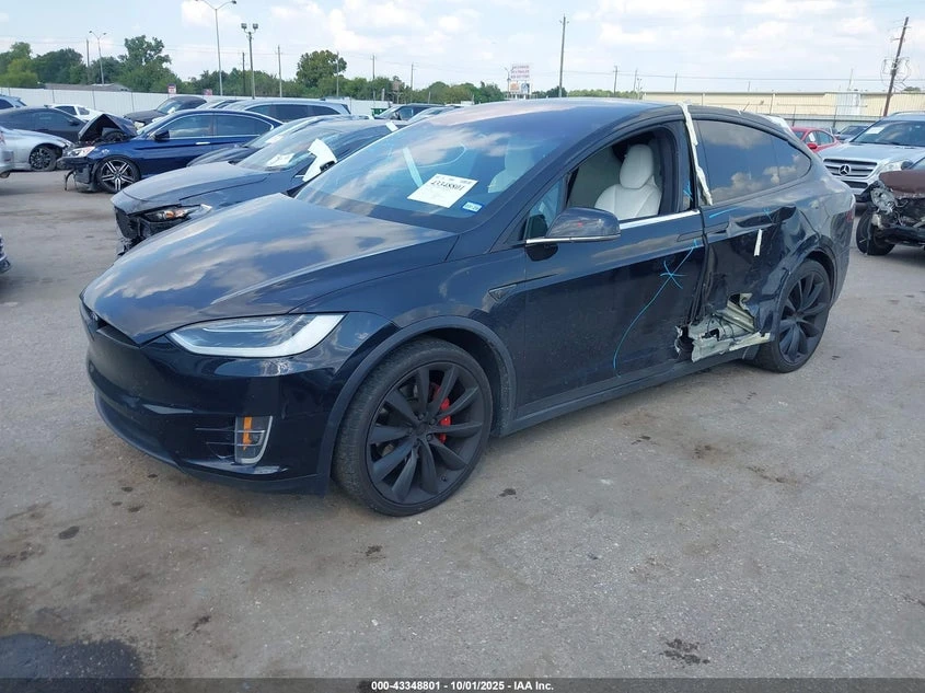 Tesla Model X AWD P90D, снимка 2 - Автомобили и джипове - 54161205