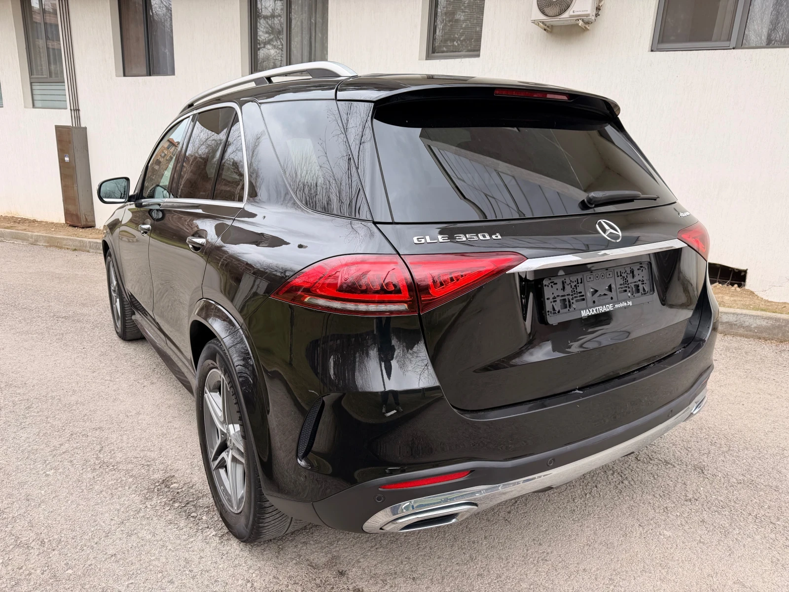 Mercedes-Benz GLE 350 4-MATIC / 300 / AMG OPTIC, снимка 5 - Автомобили и джипове - 54672453