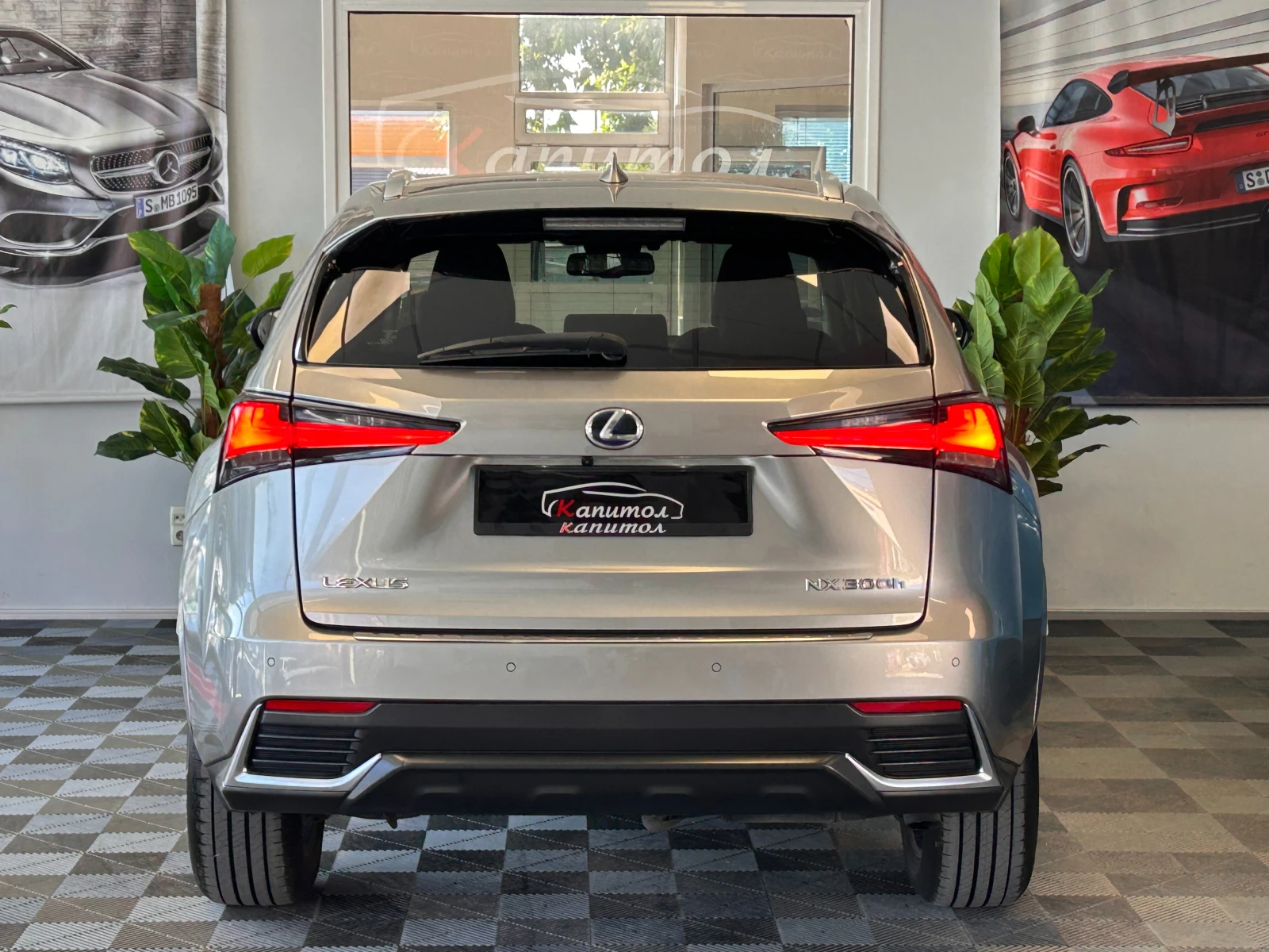 Lexus NX 300h 2.5 HYBRID PACK DESIGN 197, снимка 5 - Автомобили и джипове - 55002310